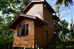 Wilpattu Tree House Hotel