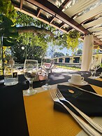 Hotel Mango