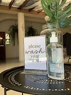Hotel Mango