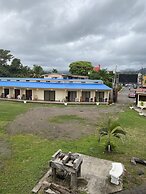 Gallina E Palo Beachfront Hotel