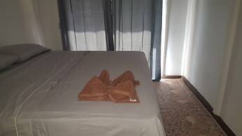 Gallina E Palo Beachfront Hotel