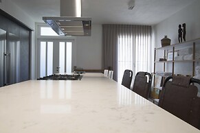 Sasson & Co Luxury apartment Neve Tsedek