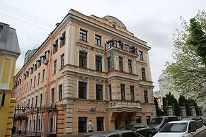 Boutique Hotel Akhilles i Cherepakha