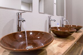 bnb+ Asakusa Kuramae - Hostel