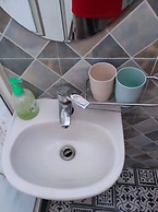 Shanghai HUA XI SHUI XIE Guesthouse