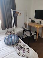 Shanghai HUA XI SHUI XIE Guesthouse