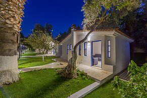 Risus Garden Marina Hotel