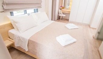 Panellinion Luxury Rooms