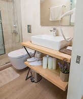 Panellinion Luxury Rooms