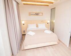 Panellinion Luxury Rooms