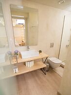 Panellinion Luxury Rooms