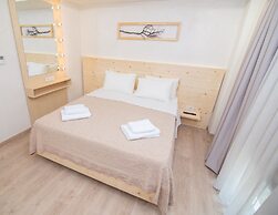 Panellinion Luxury Rooms