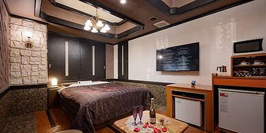 HOTEL METRO - Adult Only