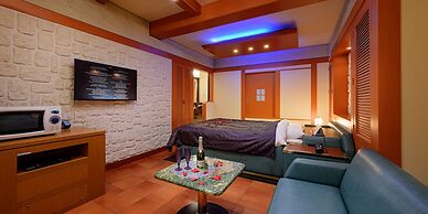 HOTEL METRO - Adult Only