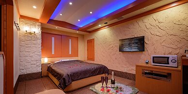 HOTEL METRO - Adult Only