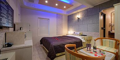 HOTEL METRO - Adult Only