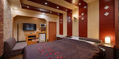 HOTEL METRO - Adult Only