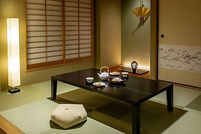 Hauza Kyoto Gojo Karasuma