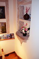 M & J Central Suites