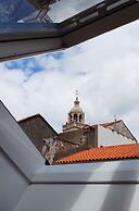 M & J Central Suites