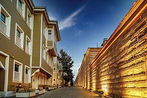 Hagia Sofia Mansions Istanbul, Curio Collection by Hilton