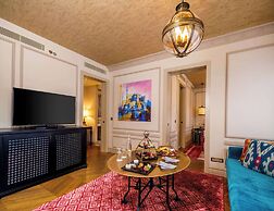 Hagia Sofia Mansions Istanbul, Curio Collection by Hilton