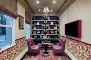 Hagia Sofia Mansions Istanbul, Curio Collection by Hilton