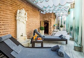 Hagia Sofia Mansions Istanbul, Curio Collection by Hilton