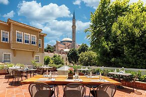 Hagia Sofia Mansions Istanbul, Curio Collection by Hilton