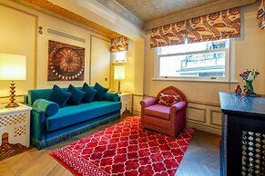 Hagia Sofia Mansions Istanbul, Curio Collection by Hilton