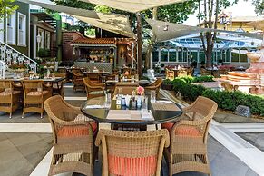 Hagia Sofia Mansions Istanbul, Curio Collection by Hilton