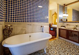 Hagia Sofia Mansions Istanbul, Curio Collection by Hilton