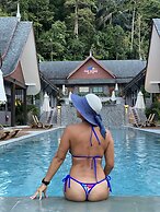 The Scene Cliff View Villas