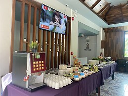 The Scene Cliff View Villas