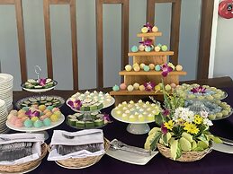 The Scene Cliff View Villas