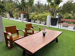 The Scene Cliff View Villas