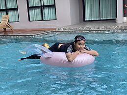 The Scene Cliff View Villas