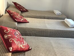 Guesthouse BB Stay Station