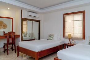 River Retreat Boutique Hotel