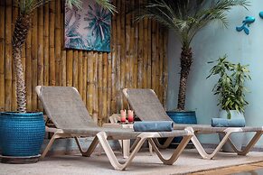 River Retreat Boutique Hotel