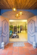 River Retreat Boutique Hotel