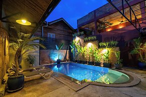 River Retreat Boutique Hotel