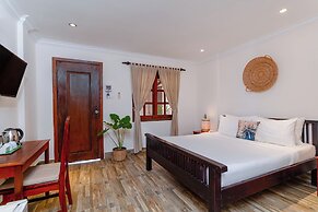 River Retreat Boutique Hotel