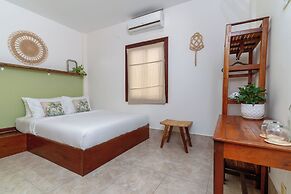 River Retreat Boutique Hotel