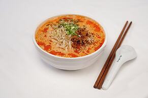 River Retreat Boutique Hotel