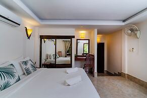 River Retreat Boutique Hotel