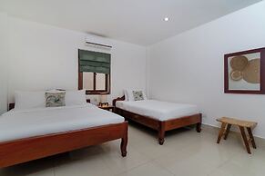 River Retreat Boutique Hotel