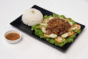 River Retreat Boutique Hotel