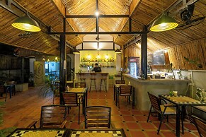 River Retreat Boutique Hotel