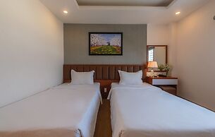 Canary Nha Trang Hotel